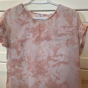 Light material tie die T